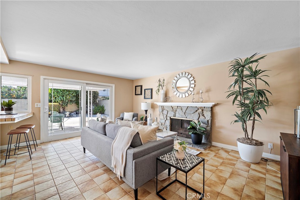 15731 Grey Oaks Street