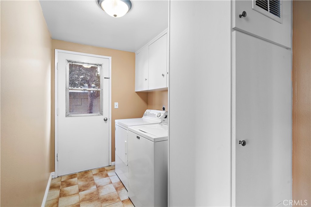 15731 Grey Oaks Street