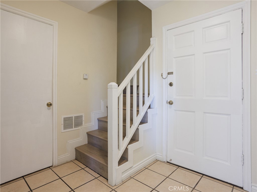 11115 Slater A