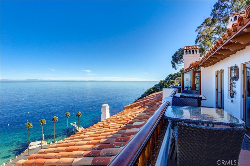 72 Camino De Flores 10