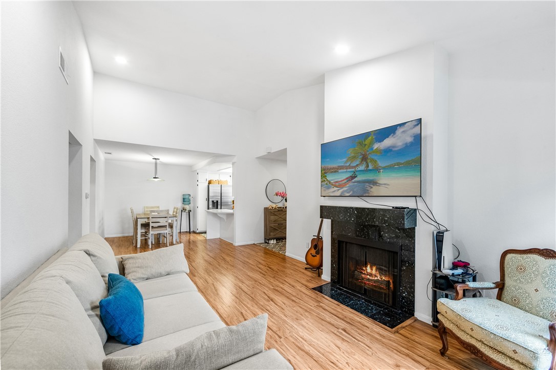 3573 W Greentree Cir C