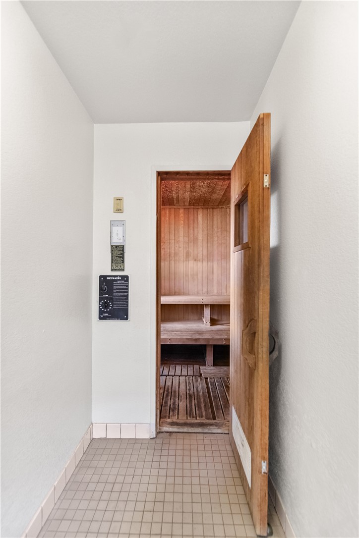 3573 W Greentree Cir C