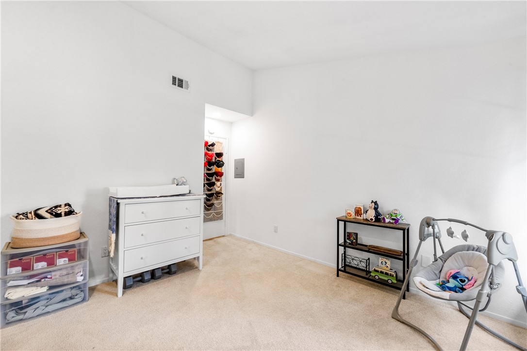 3573 W Greentree Cir C