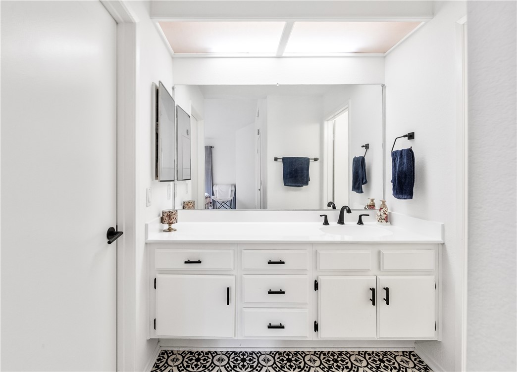 3573 W Greentree Cir C