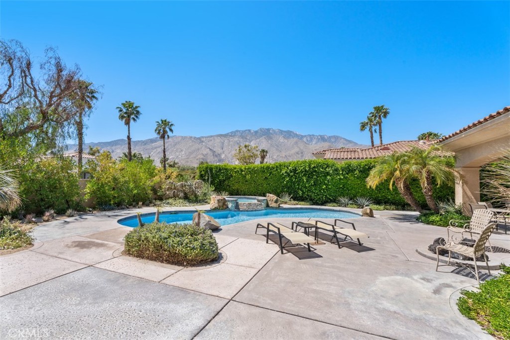 1228 Verdugo