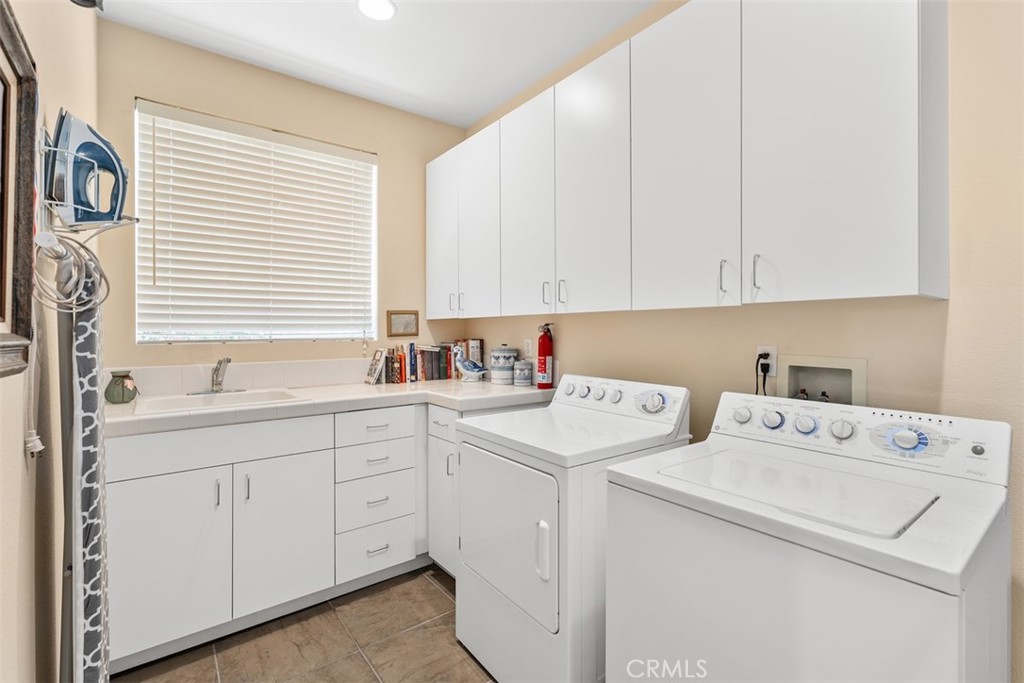 1228 Verdugo