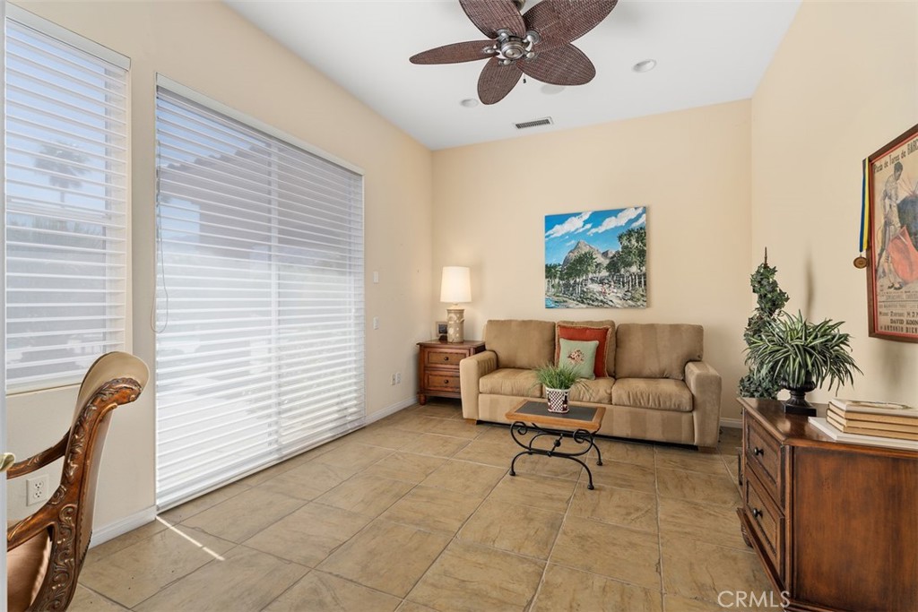 1228 Verdugo