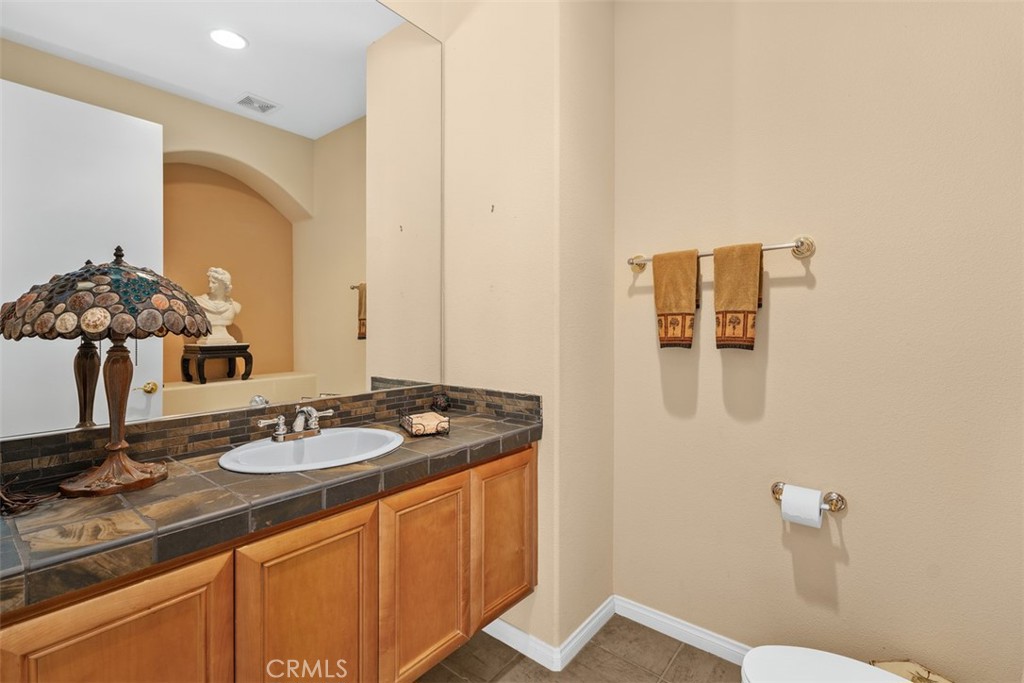 1228 Verdugo