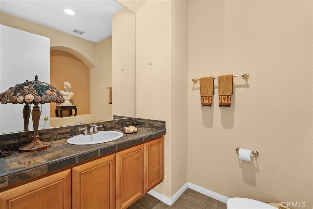 1228 Verdugo