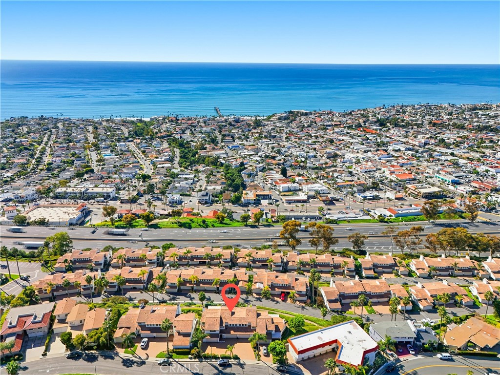 102 #C Calle Patricia