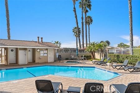 102 #C Calle Patricia