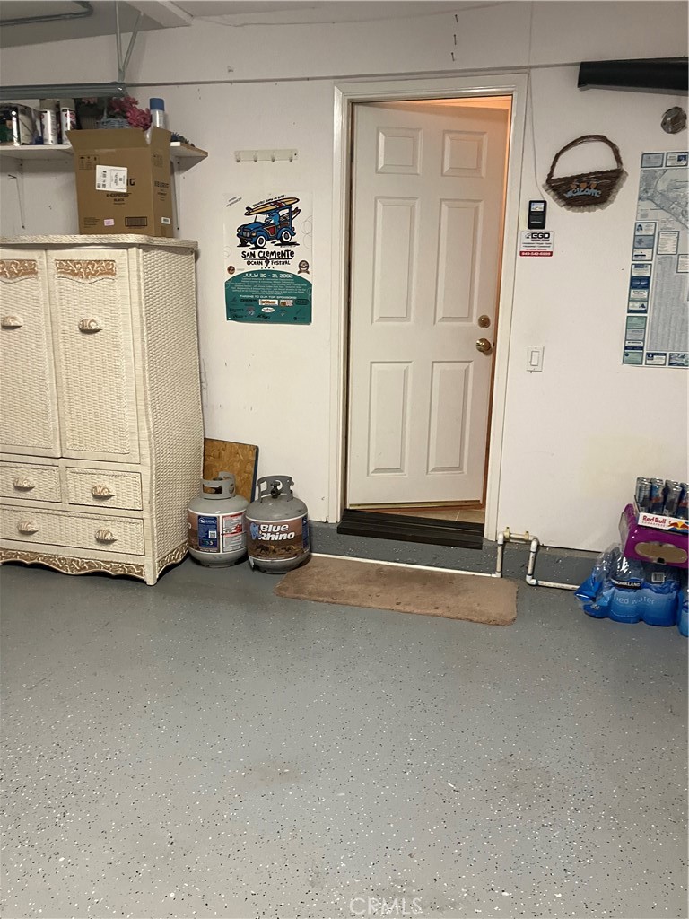 102 #C Calle Patricia