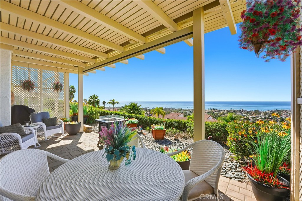 102 #C Calle Patricia