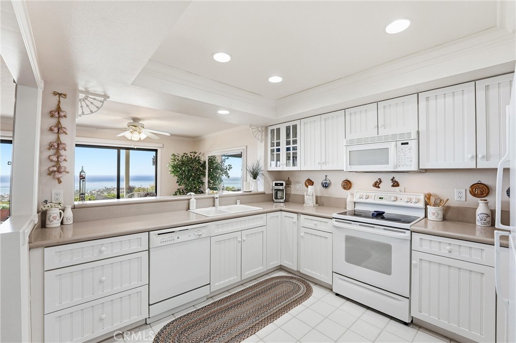 102 #C Calle Patricia