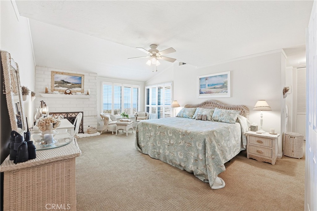 102 #C Calle Patricia