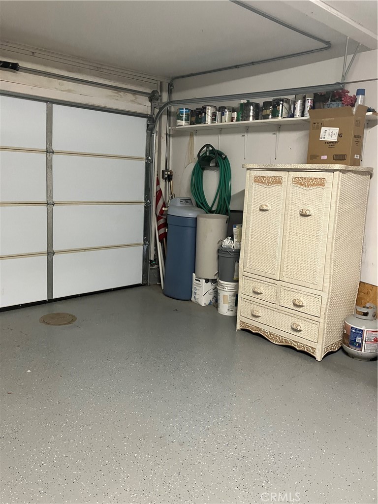 102 #C Calle Patricia