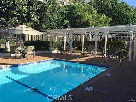 102 #C Calle Patricia