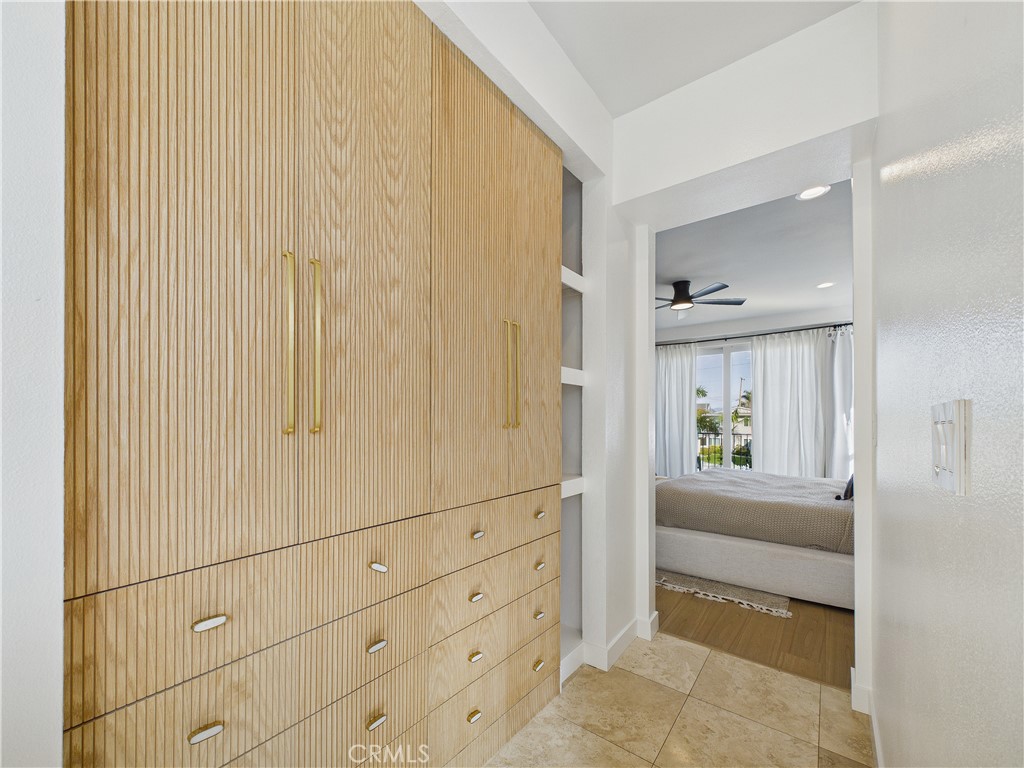 1201 Delaware Street