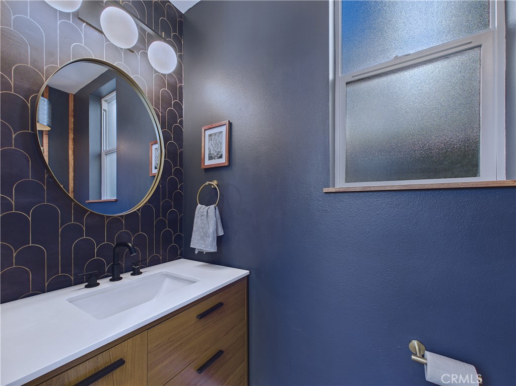 1201 Delaware Street