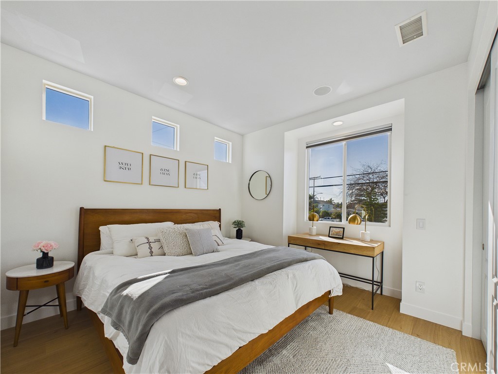 1201 Delaware Street