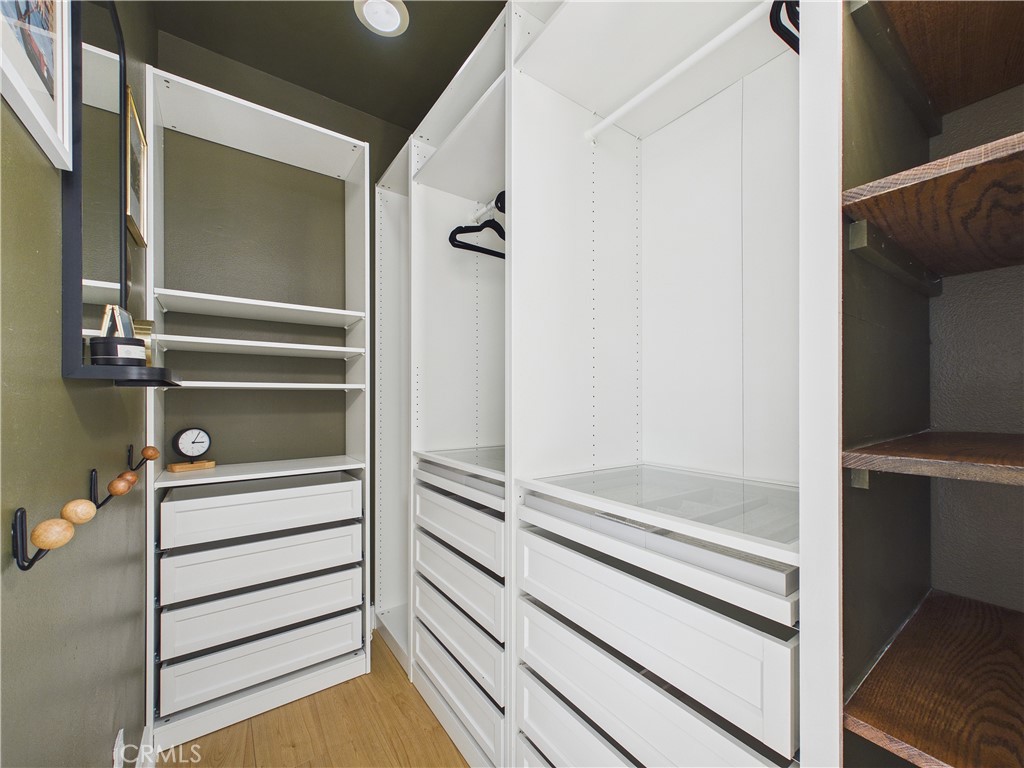 1201 Delaware Street