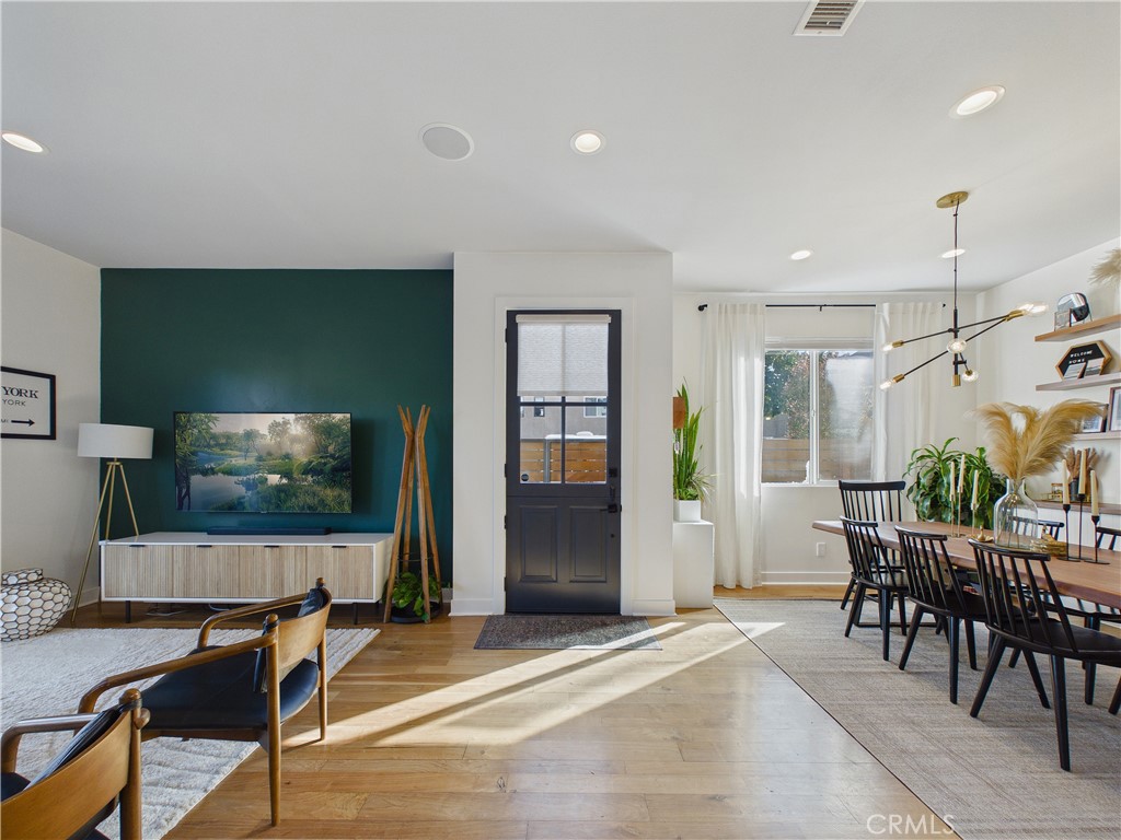 1201 Delaware Street