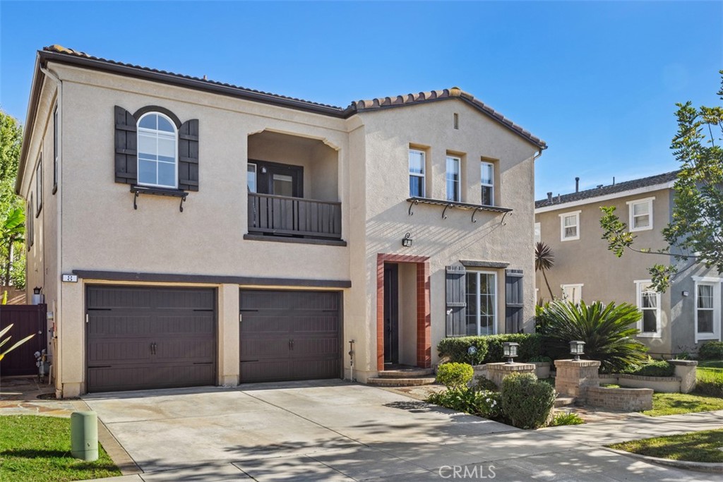 8 Claymont Drive