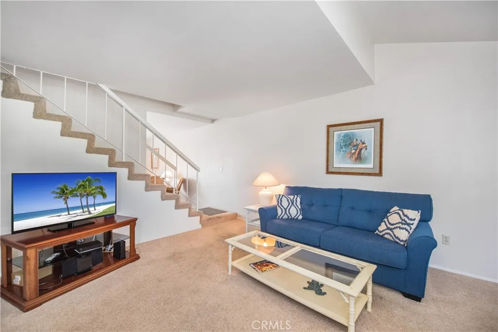 6087 Montecito Circle Unit 4