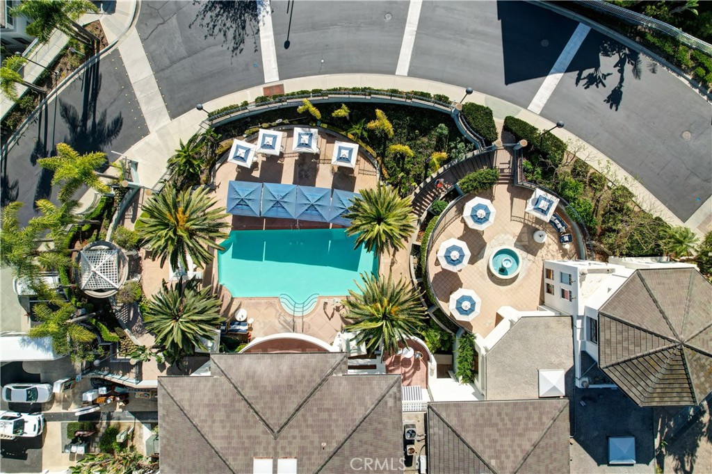 25442 Sea Bluffs 204