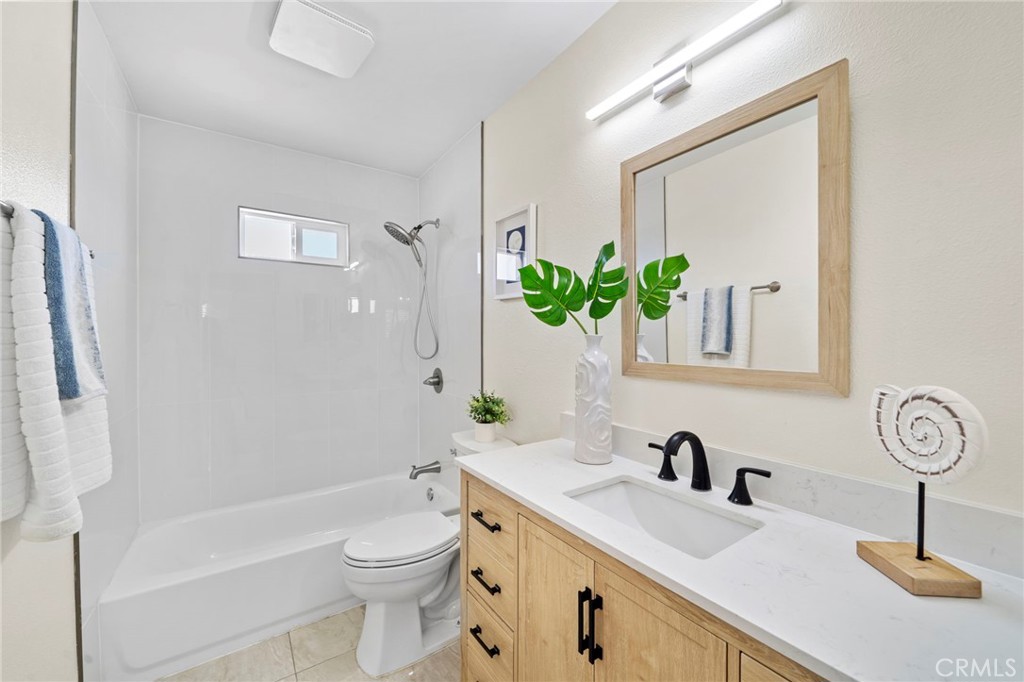 9561 Cardinal Avenue