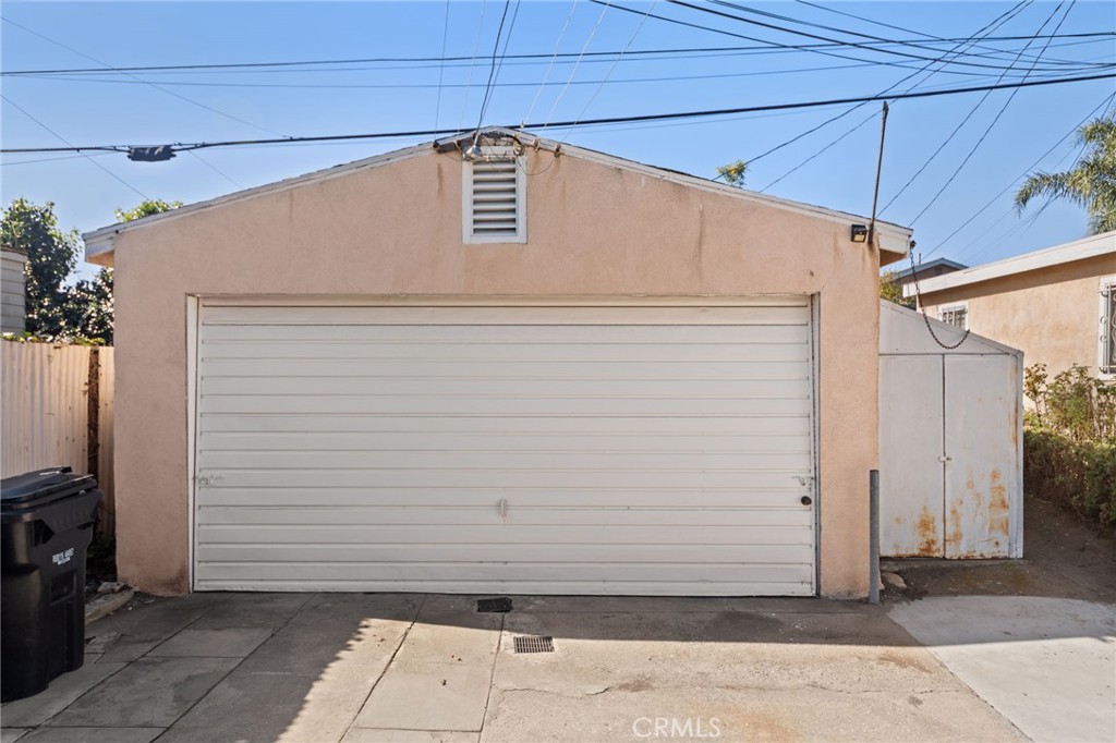3959 Denker Avenue