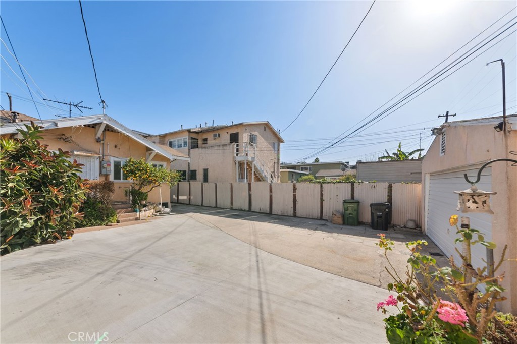3959 Denker Avenue