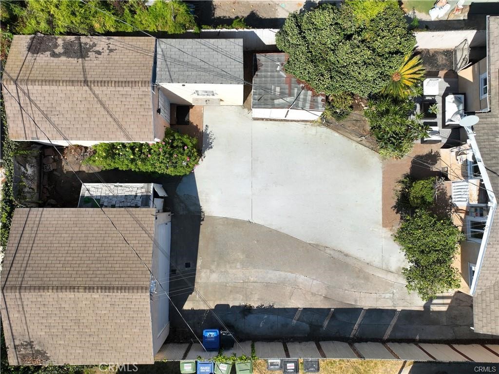 3959 Denker Avenue