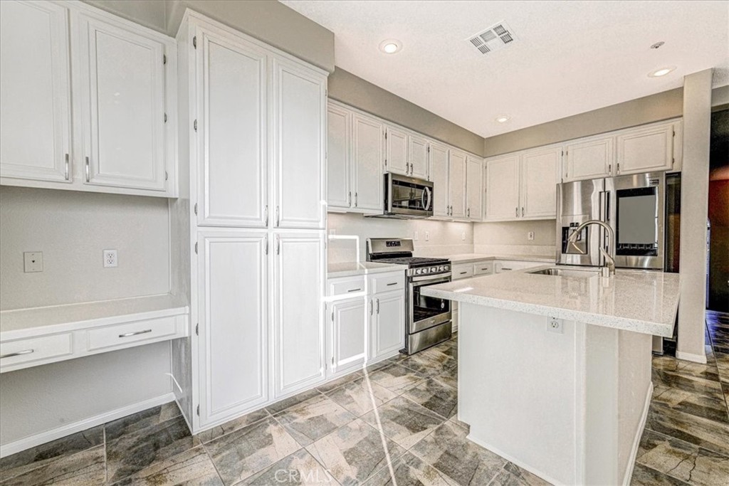 18 Kenilworth Lane 150