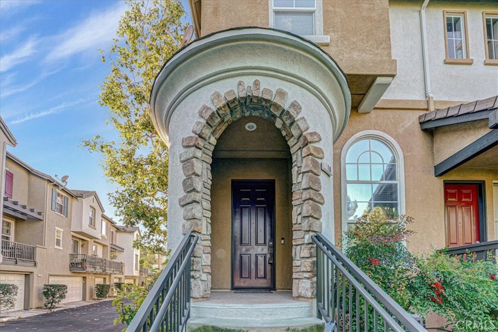 18 Kenilworth Lane 150