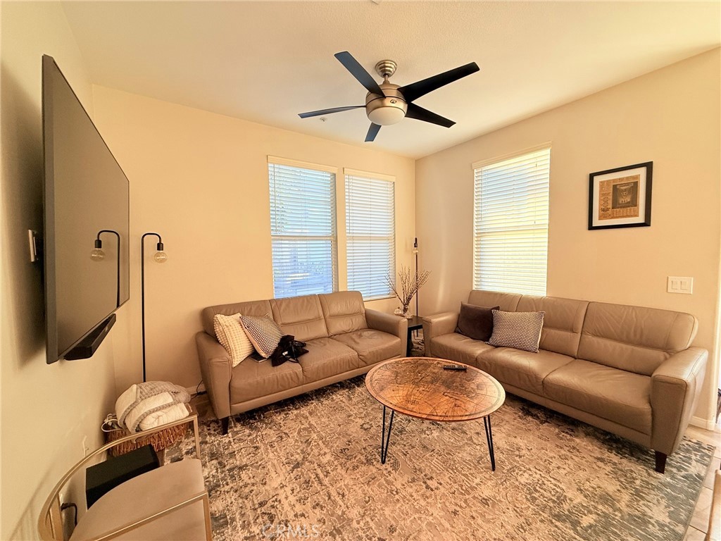 18 Kenilworth Lane 150