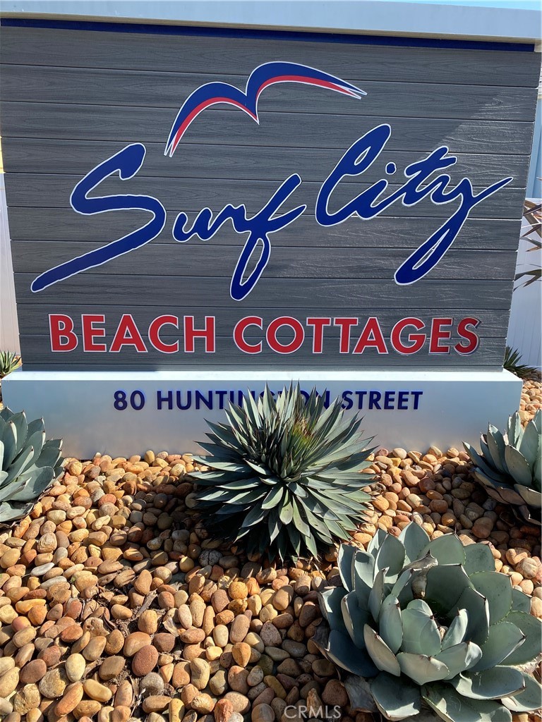 80 Huntington 647