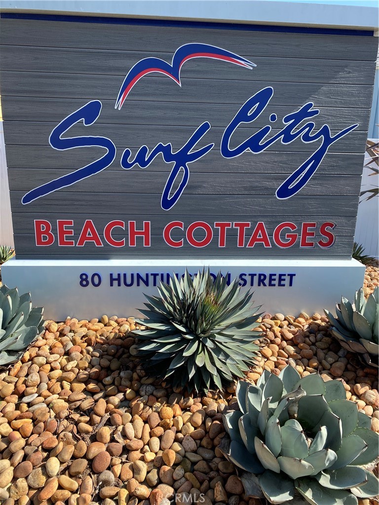 80 Huntington 647