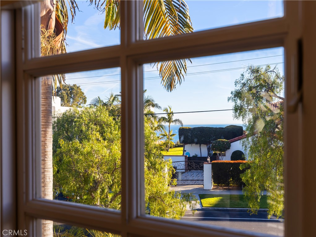 24421 Santa Clara Avenue