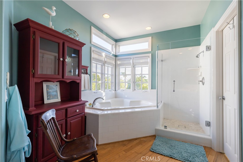 24421 Santa Clara Avenue