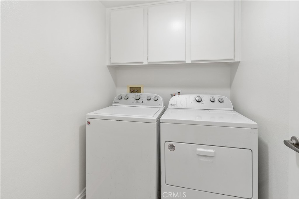 809 Rock Ridge Court