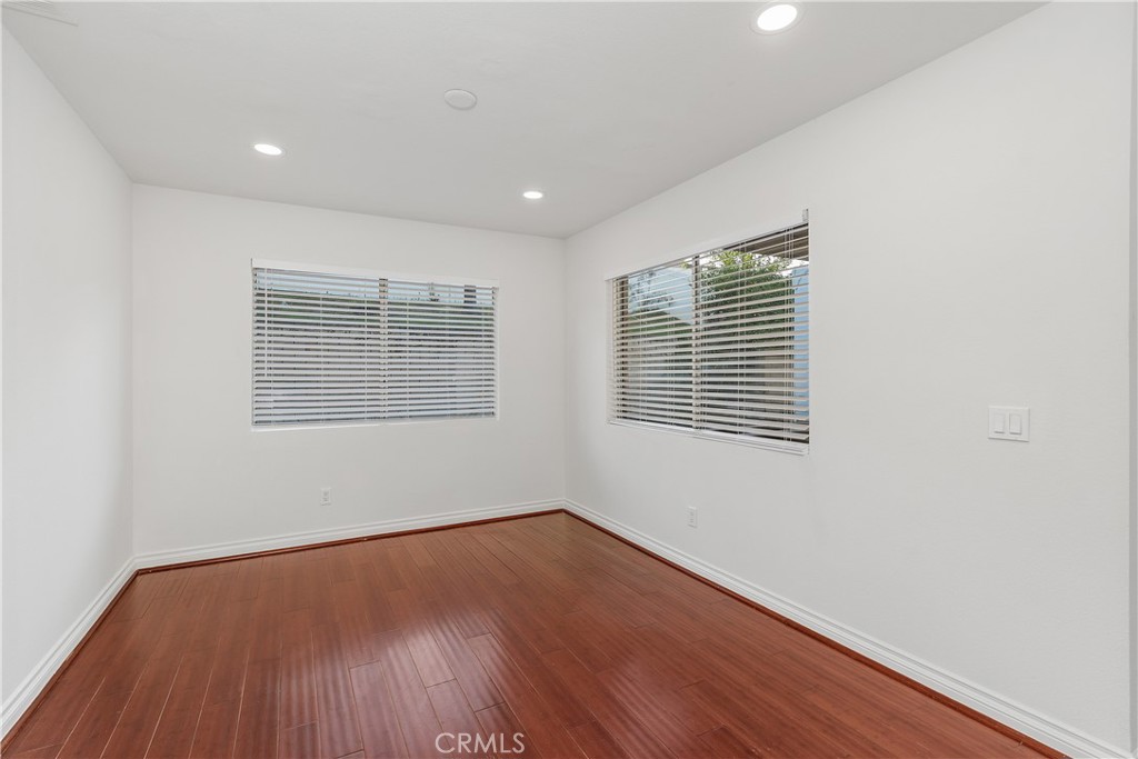 809 Rock Ridge Court