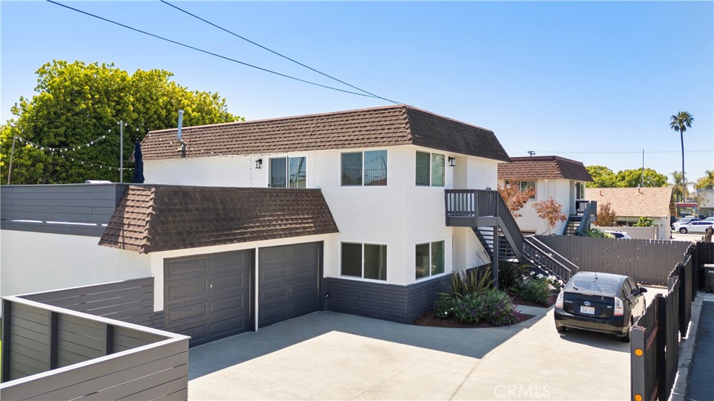 2049 Tustin Avenue C
