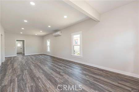 1017 S Washburn