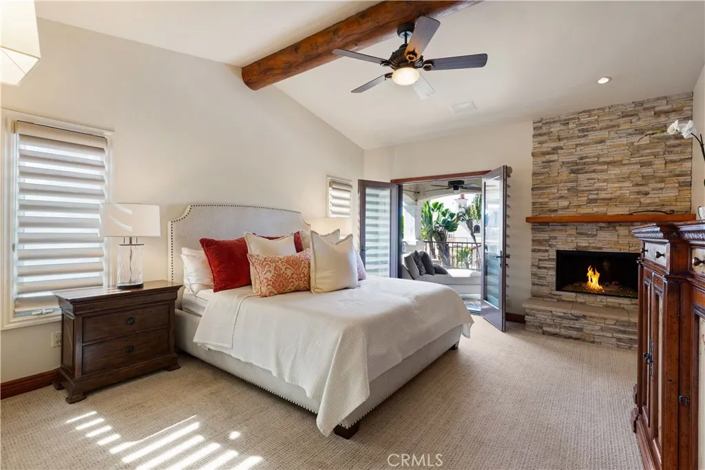 158 Santa Ana Avenue