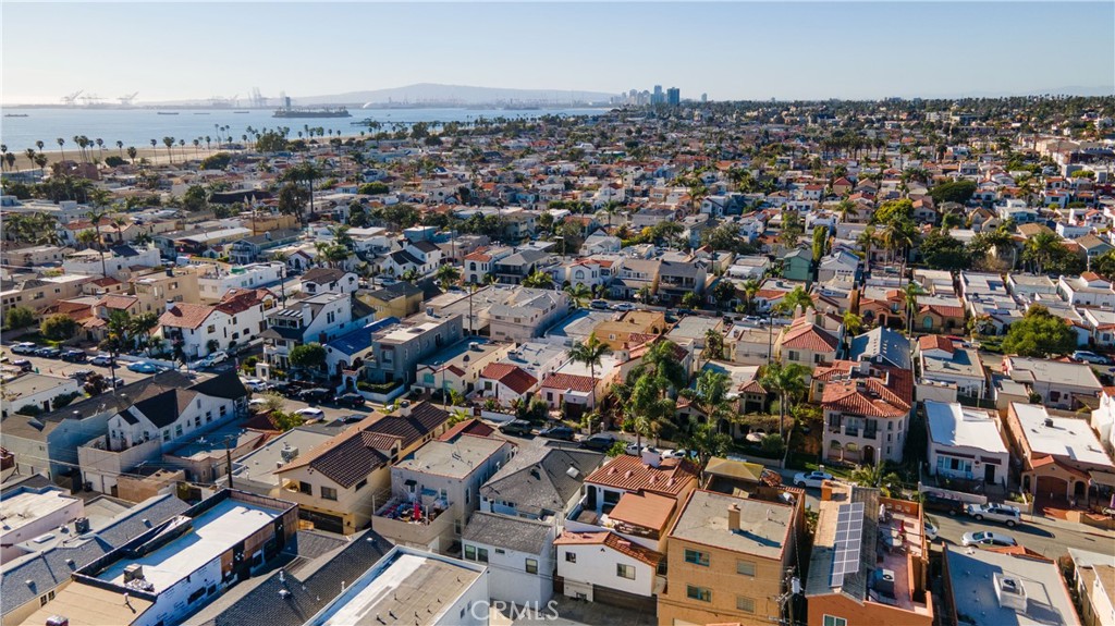 158 Santa Ana Avenue