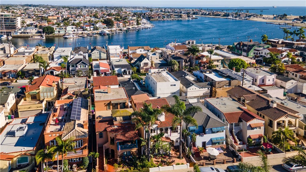 158 Santa Ana Avenue