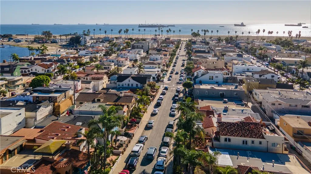 158 Santa Ana Avenue