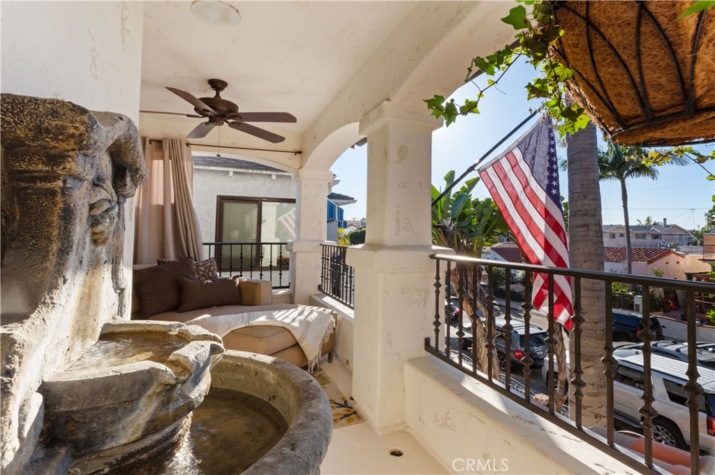 158 Santa Ana Avenue