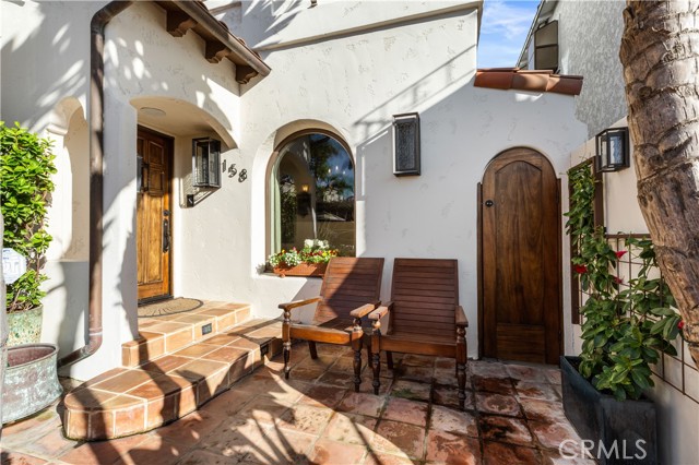 158 Santa Ana AVE